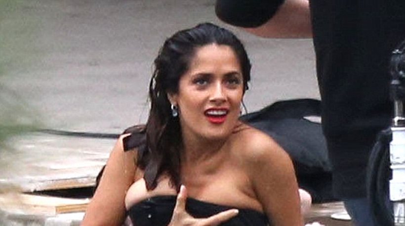 Salma Hayek Narrowly Avoids Nip Slip At Wet Photo Shoot See Photos Protothemanews