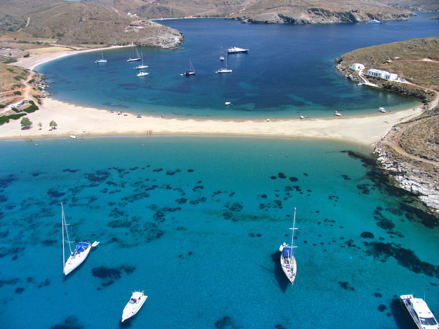 The cheapest Greek islands for sale! (photos)