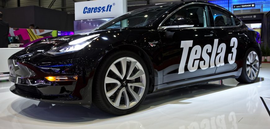 Tesla Model 3 Was Best Selling Luxury Car In 2018 In Us Infographic