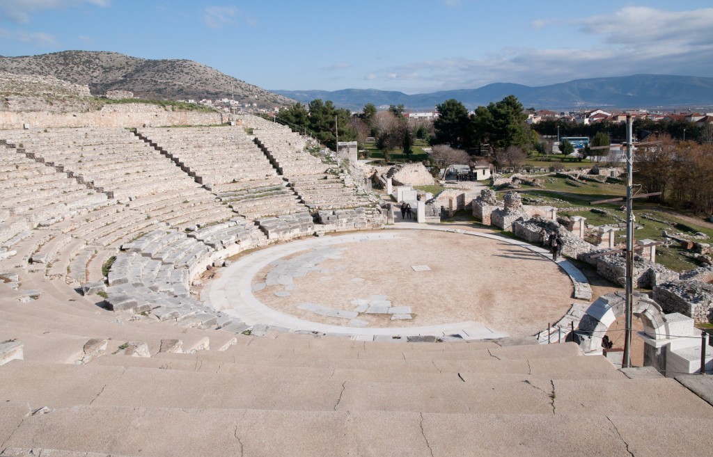 Ancient_theatre_-_Philippi