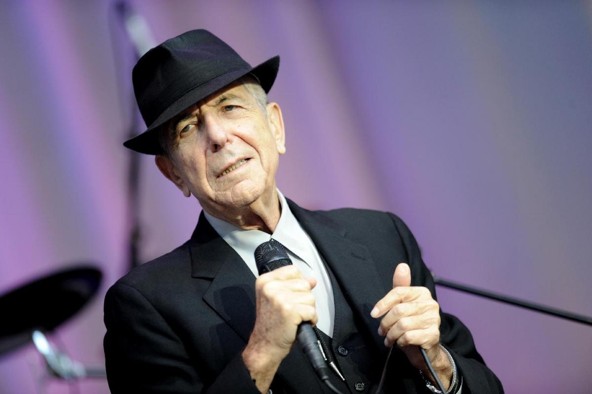 Leonard Cohen releases a new album - ProtoThema English