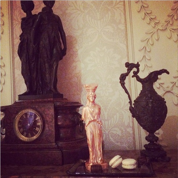 She captioned the photo: