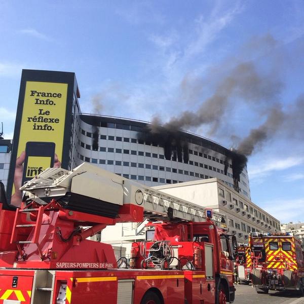 Paris: Fire breaks out at Radio France headquarters | protothemanews.com