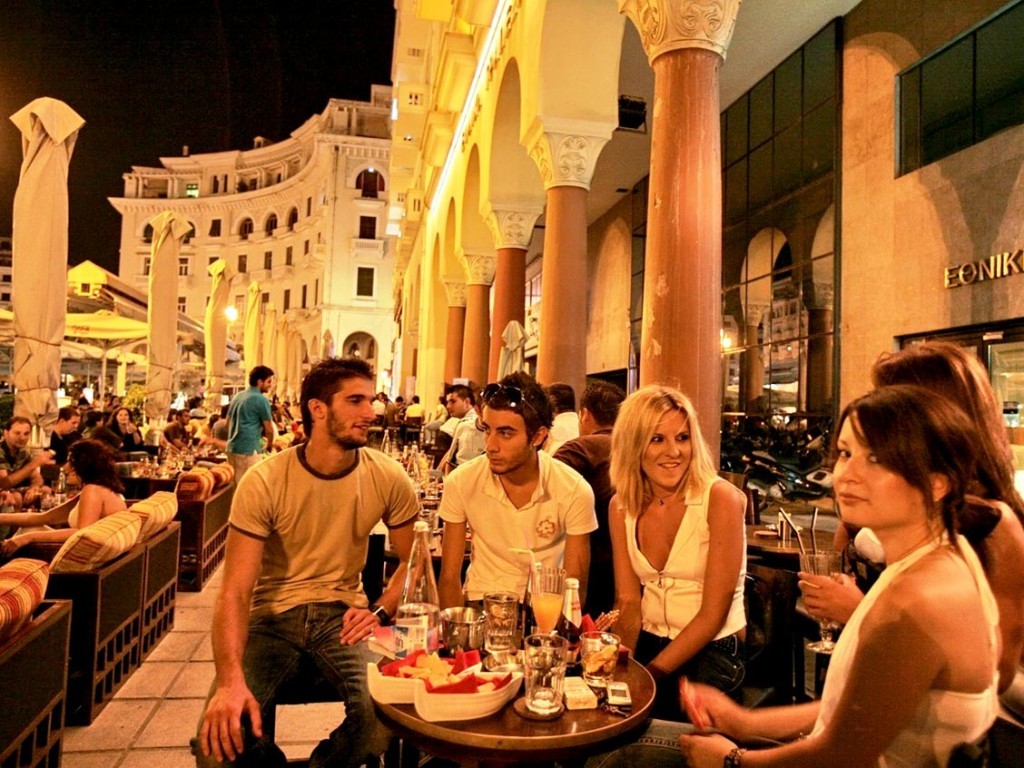 Discover the buzzing nightlife of Thessaloniki | protothemanews.com