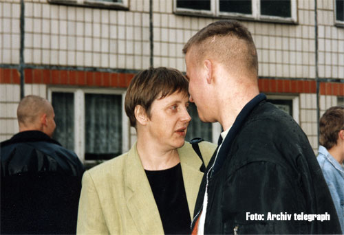 Merkel_Magdeburg_BAU_3_April_1993