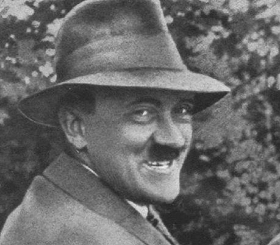 Hitler In Short Pants Pics He Hated Protothemanews