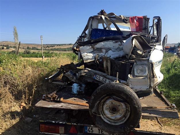 Turkish Tragedy: 15 killed in road accident (pics) | protothemanews.com