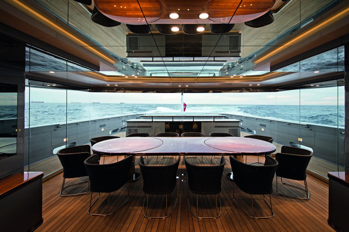 yacht7