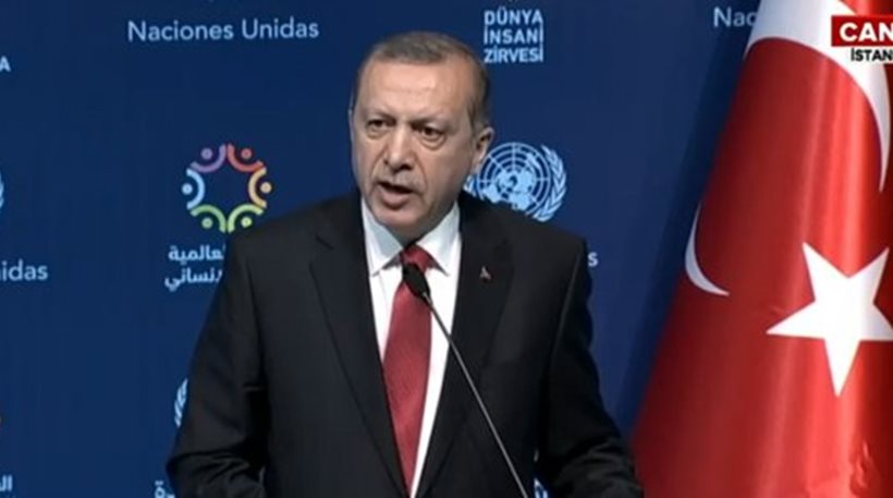 Erdogan Warns Turkey Will Block EU Migrant Agreement | Protothemanews.com