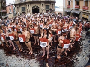 SPAIN, Pamplona: PETA and Anima Naturalis association members stage a protest against bullfights in Pamplona, Spain on July 5, 2016 ahead of San Fermin bull running festival. - Eduardo Sanz Nieto