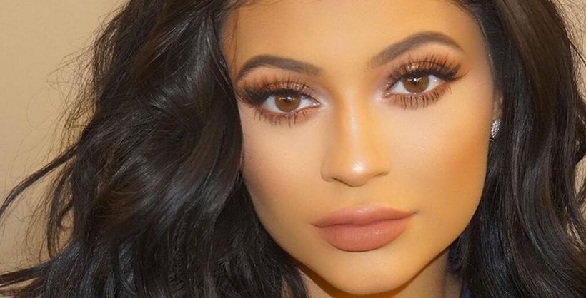 Is sexy Kylie Jenner insensitive to her sister Kim’s ordeal? (photo ...