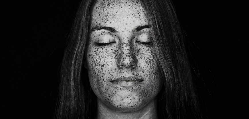 What is under your skin? Amazing photo experiment (video-photos ...