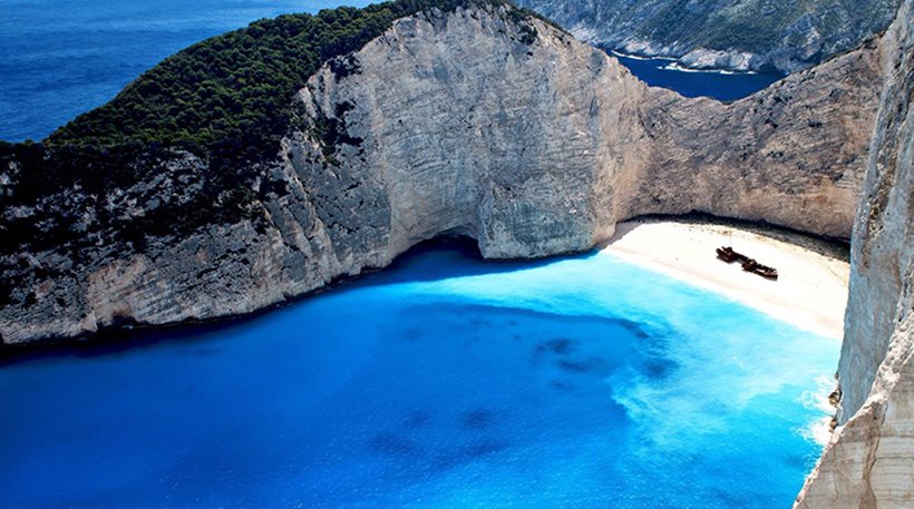 Breathtaking drone footage of Navagio beach! (video) - ProtoThema English