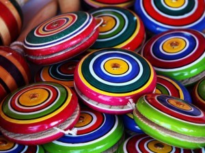 Mexican-yo-yos.-Photo-Credit-640x477