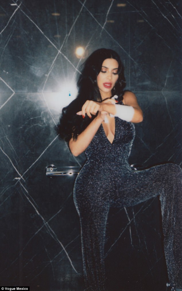 Kim Kardashian West posts nude selfie on Twitter - The 
