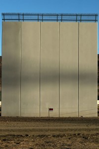 20171027-border_wall_prototype_1-m