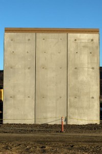 20171027-border_wall_prototype_5-m
