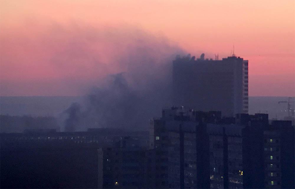 Structure Fire Russia Three trapped in fire at Russia's Foreign Intelligence building ...
