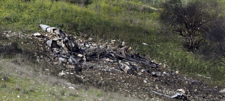 Israeli F-16 shot down by Syrian fire | protothemanews.com