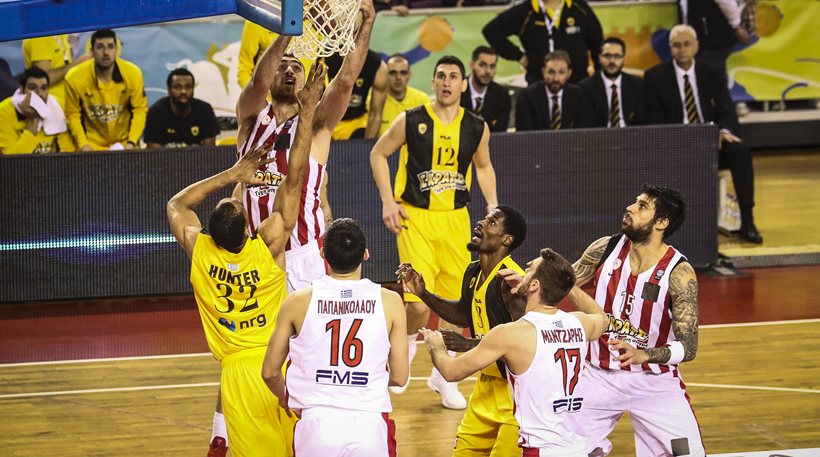 Greek Basketball Cup Final: AEK wins Olympiacos 83-88 (Upd ...