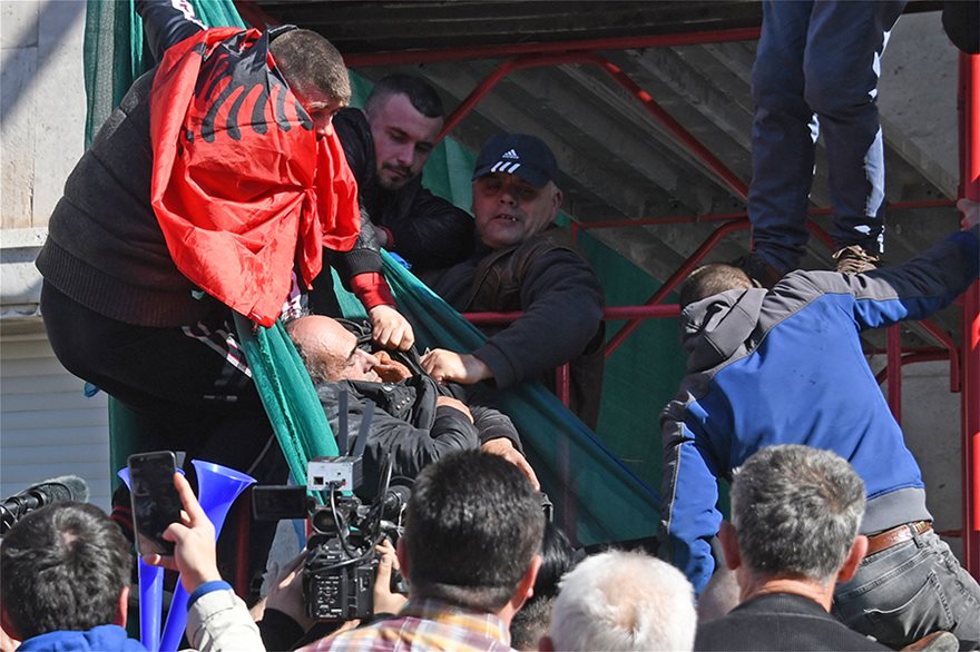 Thousands of protesters demand Albanian PM Rama step down (video-photos ...