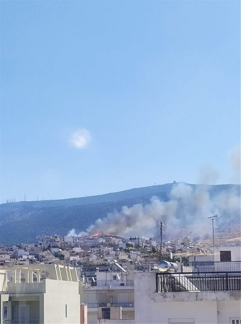 Fire at Hymettus mountain in Athens (video-photos) (Upd.3) - ProtoThema ...