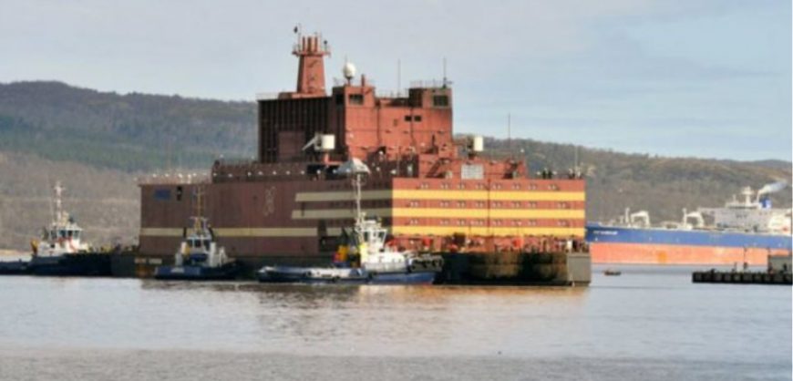 Russia’s First Floating Nuclear Power Plant Set Sail From Arctic ...