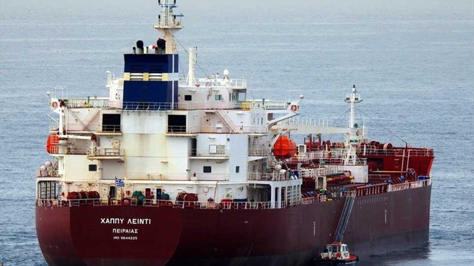 Greek tanker attacked in Cameroon - Five Greek sailors have been taken ...