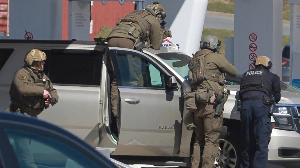 At least 16 people were killed in a shooting rampage in Canada ...