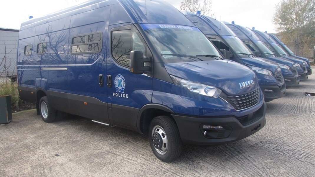 These are the new Greek police patrol cars (photos)