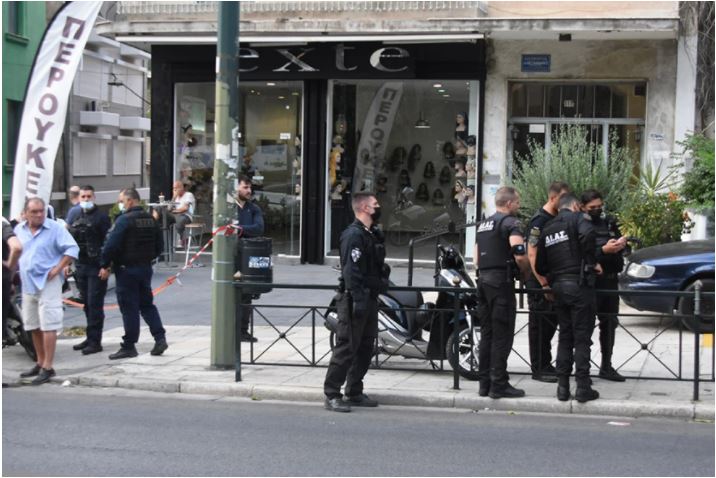 Gunshots fired in Athens neighbourhood (photos) - ProtoThema English