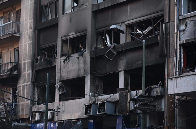 Athens: Strong explosion in a building on Syggrou Avenue (videos-photos ...