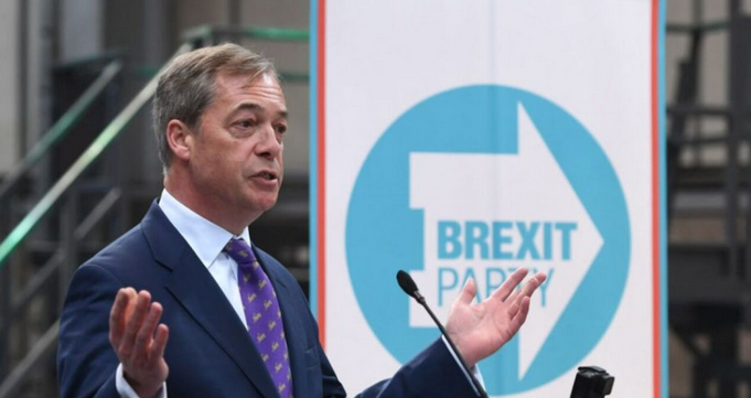 Nigel Farage: Floods of Albanians are entering Britain - ProtoThema English