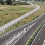 This is the new road that relieves the Athens-Thessaloniki highway