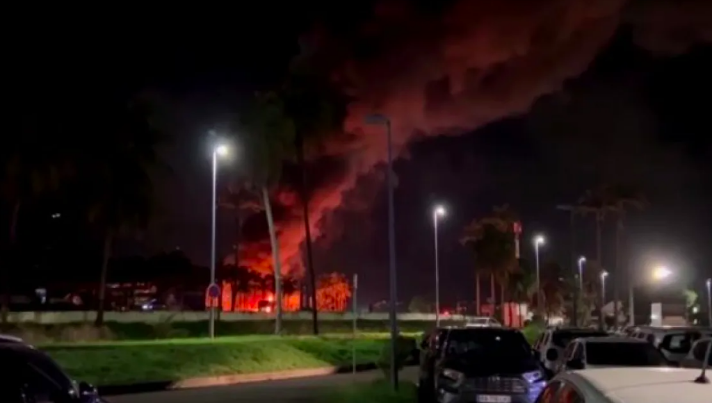 France Violent protests continue in Martinique over high cost of