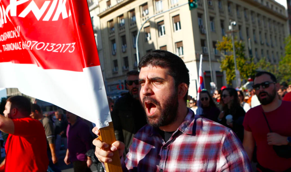 Athens city centre closed due to rallies - How buses, trolleybuses ...