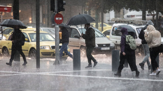 Cold Area Raining Weather: The cold is receding, south winds & rain are coming - Which ...