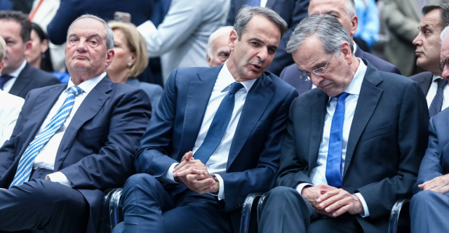 Stylianidis’ book brings Mitsotakis, Samaras – “Warning bells” from SEV on political stability