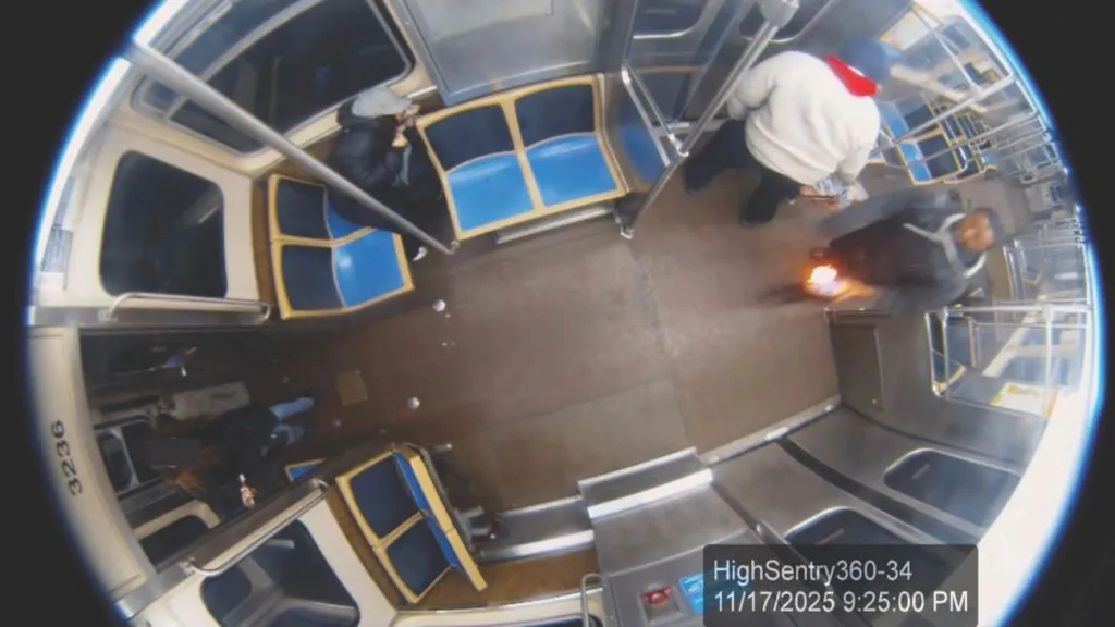 Chicago man accused of setting train passenger on fire had 72 prior ...