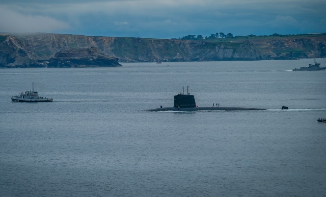 Alert in France: Five drones flew over military base hosting nuclear submarines