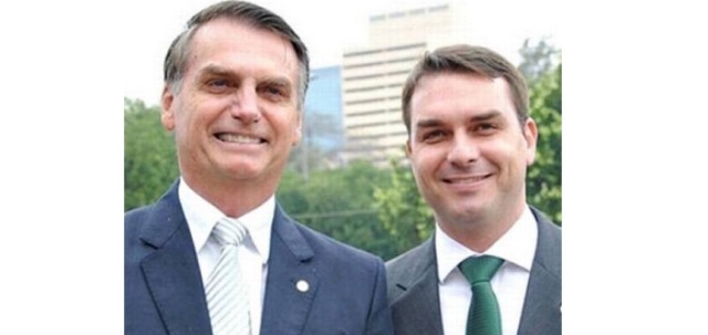Bolsonaro backs his eldest son as presidential candidate in the 2026 elections