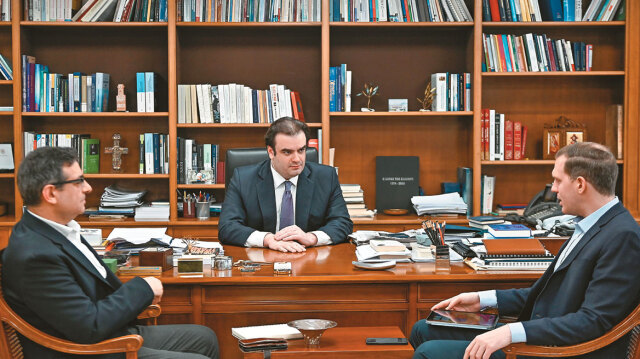 Kyriakos Pierrakakis in THEMA on the war: Here we are, if the crisis continues we will intervene