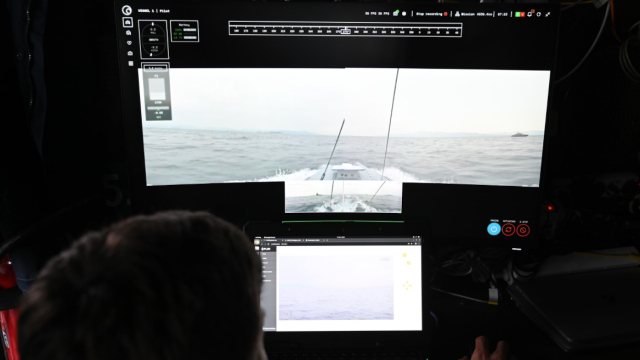 The new era of the Navy: Kamikaze drones and precision strikes in the “UVEX 1/26” exercise – see photos