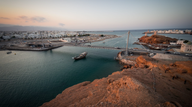 32 Greek-interest tankers stranded in the Persian Gulf