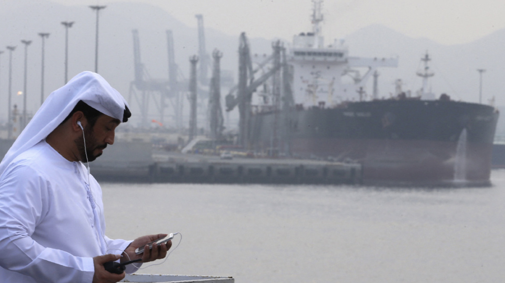 Reuters: United Arab Emirates withdraws from OPEC, a major blow to the oil cartel