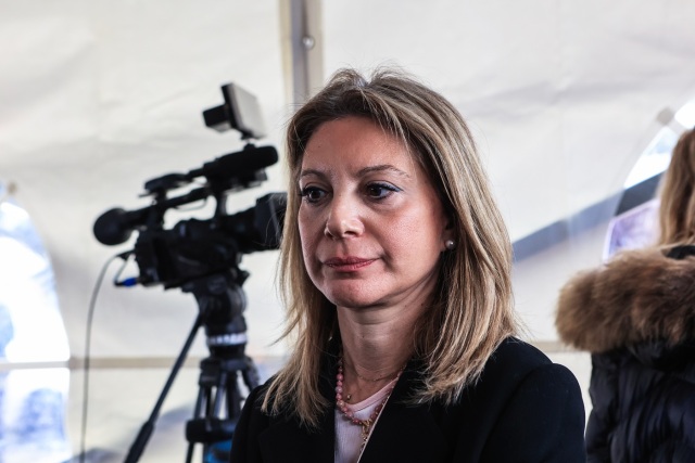 Maria Karystianou: The messages from the “we start” for her party – The first plural, the hourglass and the white dove