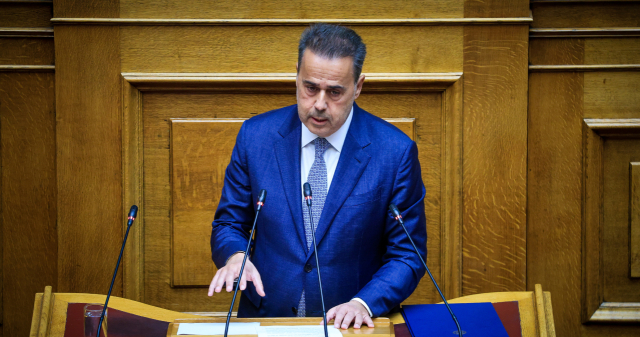 Papastavrou: With photovoltaics in balconies we are strengthening energy democracy