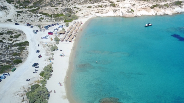 The almost… unknown Greek beach recommended by Condé Nast Traveller for a unique experience