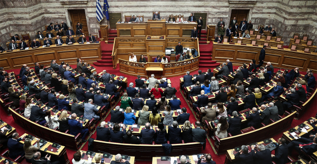 The new electoral law: Up to 250 MPs, half of Parliament elected in single-member districts without preference votes, seven regions nationwide