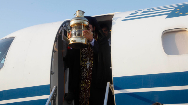 Holy Light: With special flights by Aegean and Olympic Air to 11 destinations, see the schedule